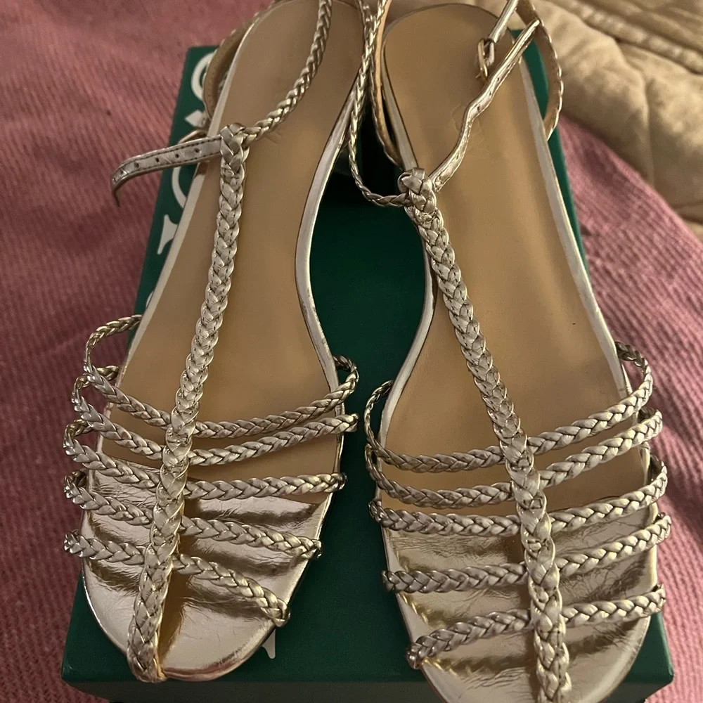 J Crew Gold Leather Sandals 91/2 - Picture 5 of 6